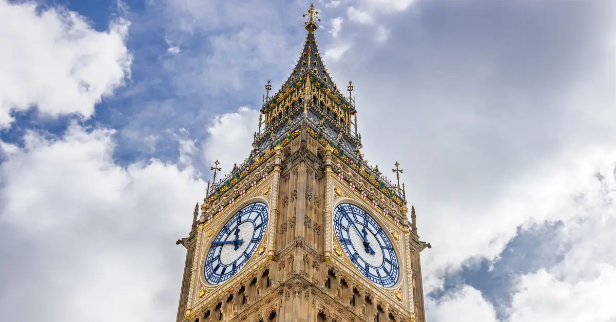 An image of Big Ben and the Elizabeth Tower in Westminster London