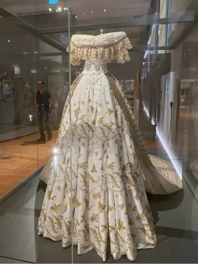 Front view of the replica of Empress Elisabeth’s wedding dress at the Imperial Carriage Museum in Vienna.