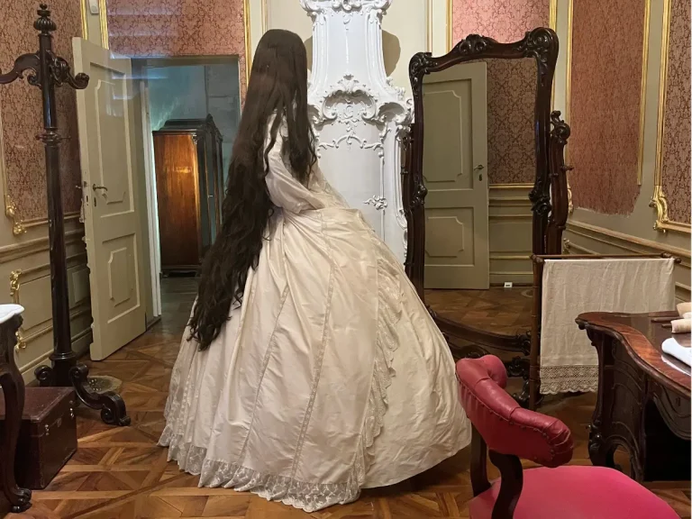 Display featuring Empress Sisi’s famously long hair inside Schönbrunn Palace in Vienna