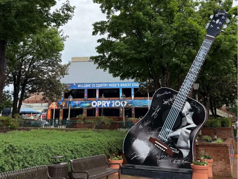 Giant guitar display outside the Grand Ole Opry House in Nashville, Tennessee